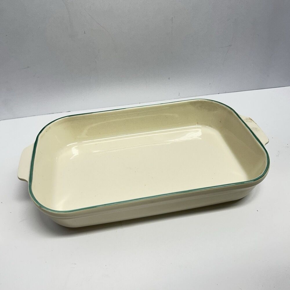 Vintage Pfaltzgraff USA Stoneware Rectangular Baker 2 Qt Teal Trim Embossed